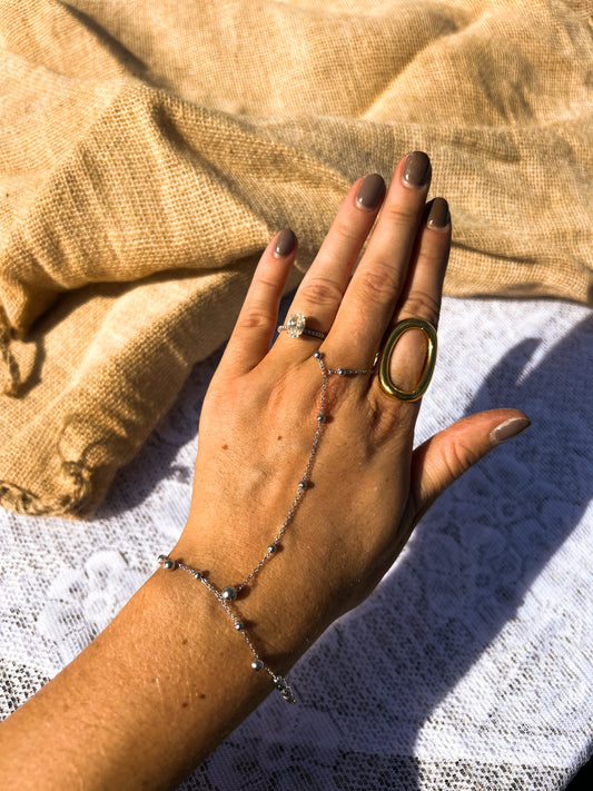 The Hey Girl Hand Chain
